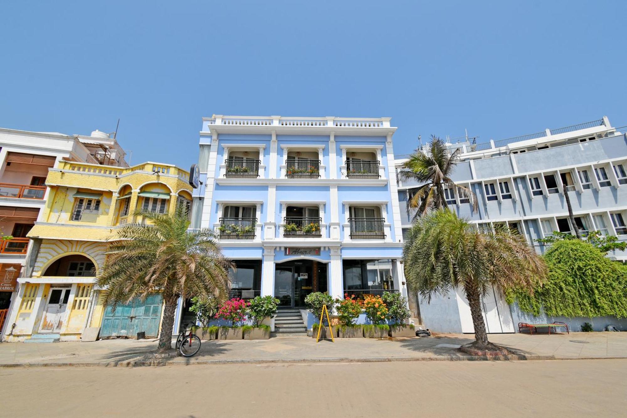 Sea Gadabout - Seaside Stays Пондичерри Экстерьер фото